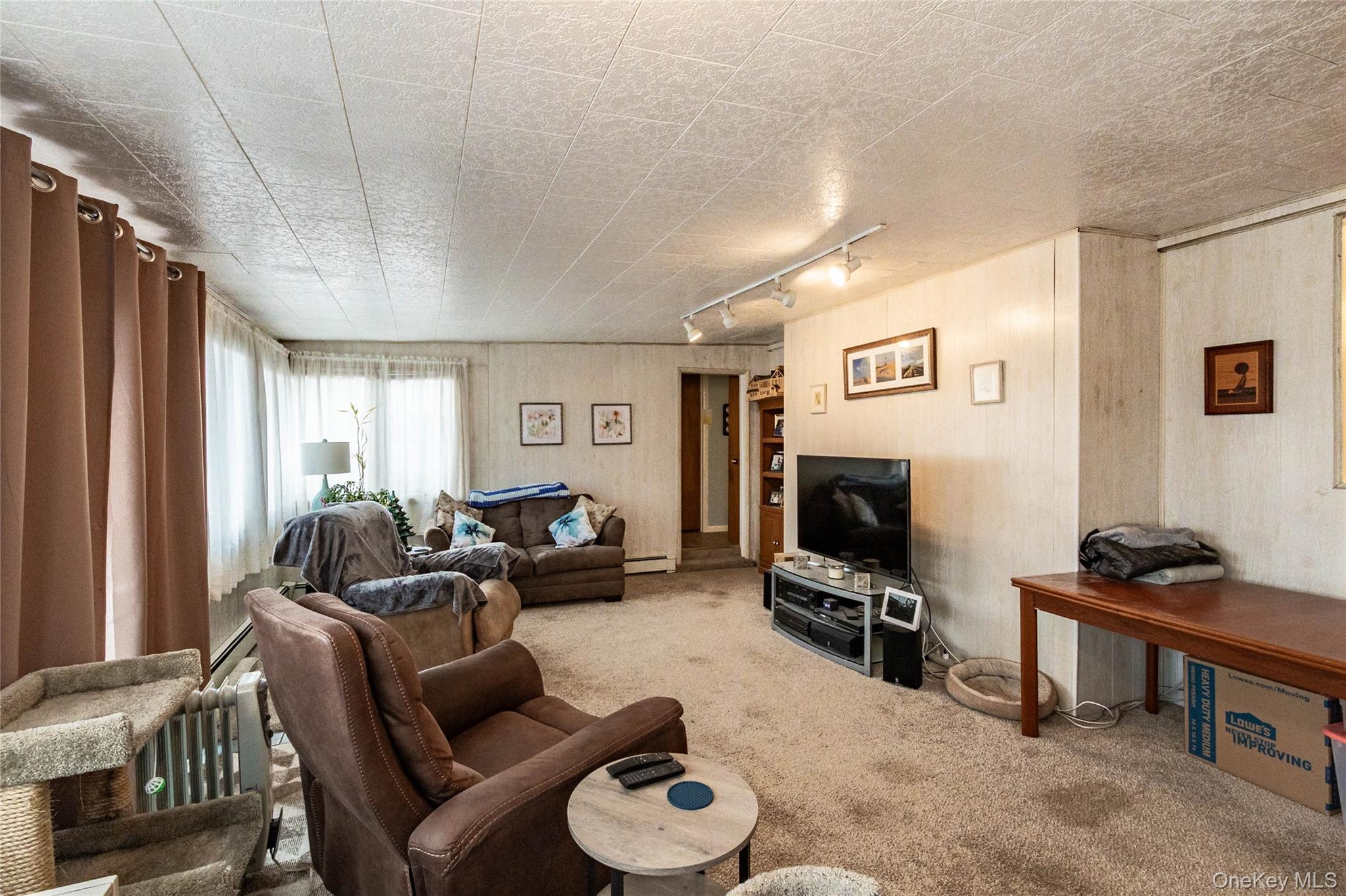 7 Lico Place, Babylon, NY 11702