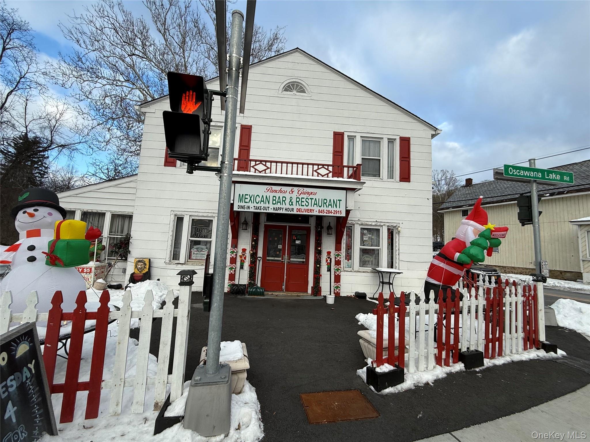 1 Oscawana Lake Road, Putnam Valley, NY 10579