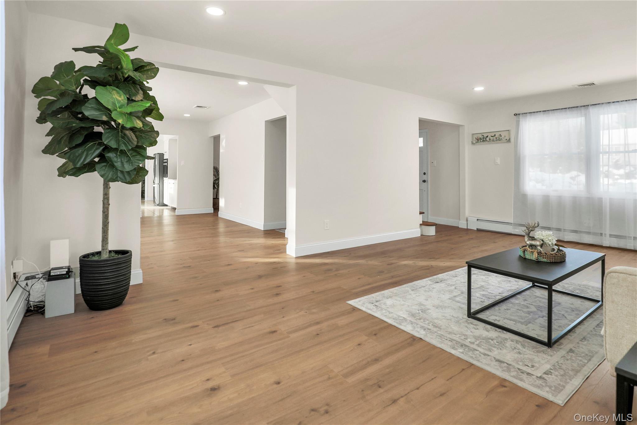 37 Malvern Lane, Stony Brook, NY 11790