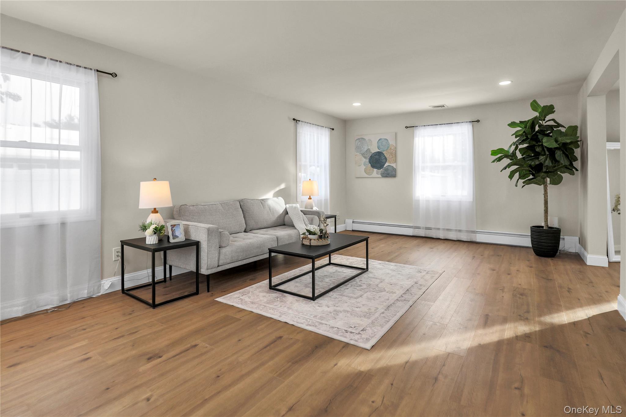 37 Malvern Lane, Stony Brook, NY 11790