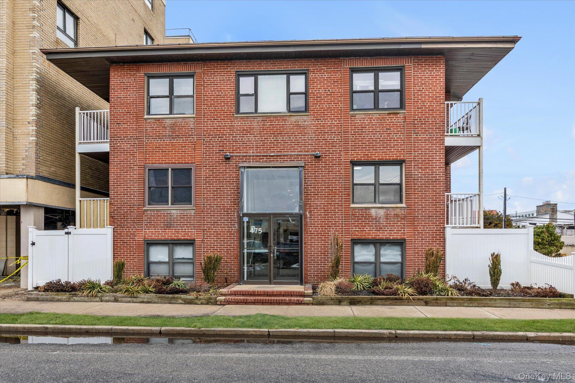 475 W Broadway # 1 A, Long Beach, NY 11561