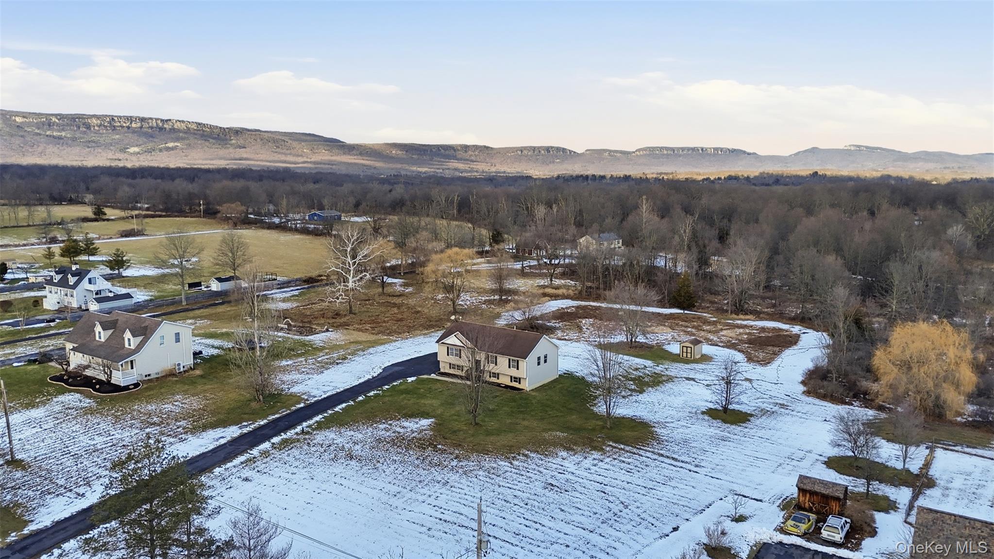 22 Cook Lane, Gardiner, NY 12525