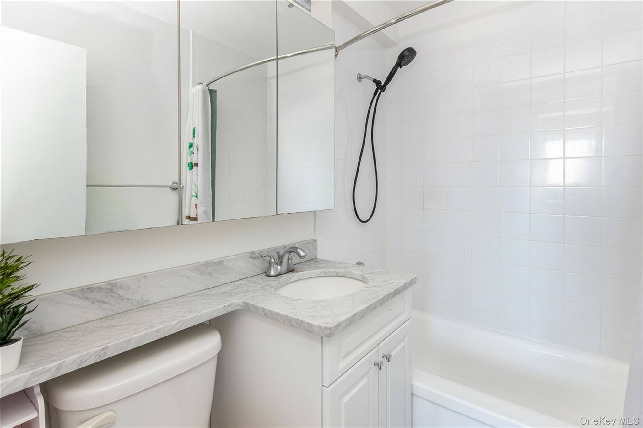 3671 Hudson Manor Terrace # 15F, Bronx, NY 10463