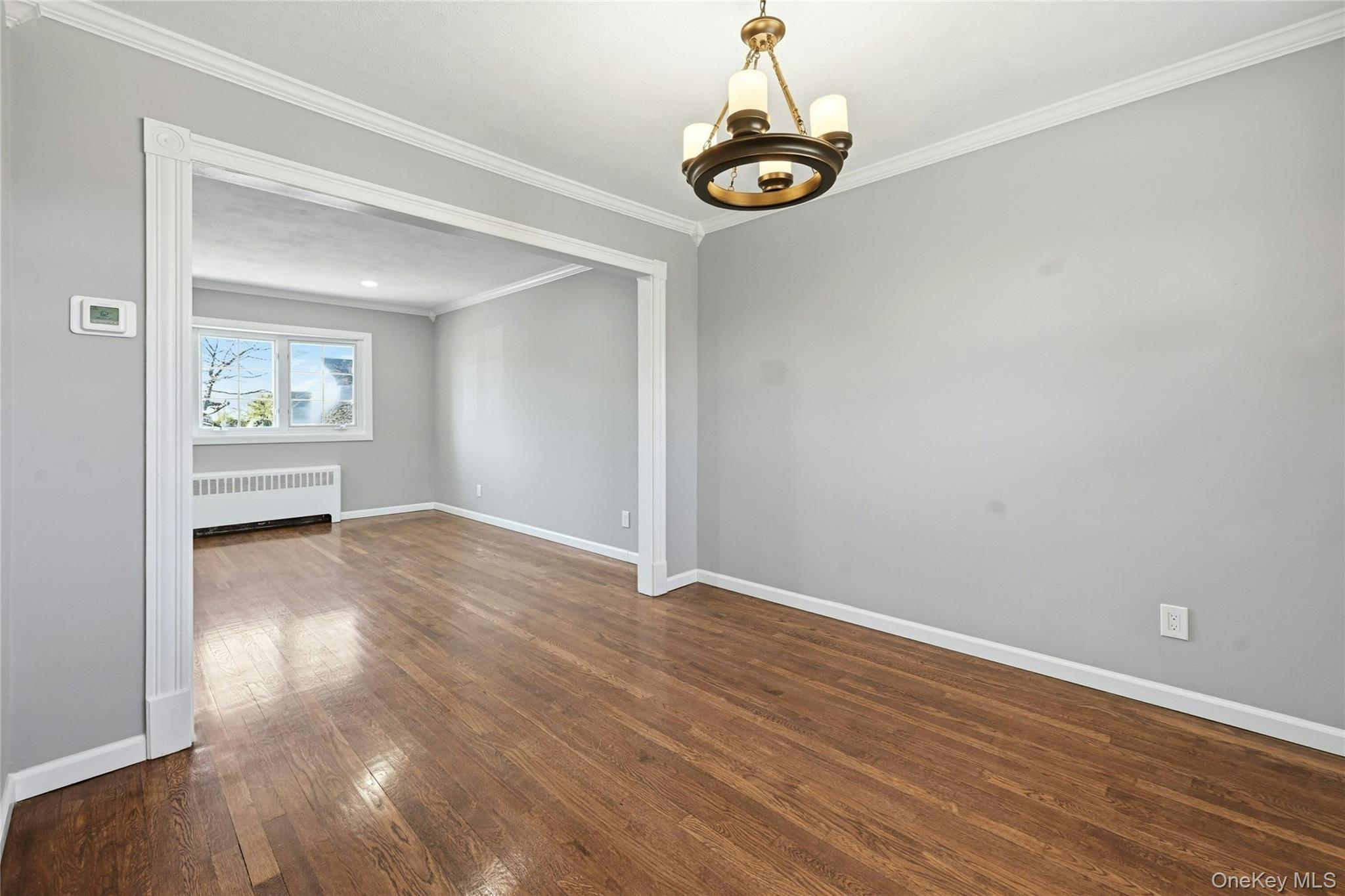 123 S Fordham Road, Hicksville, NY 11801