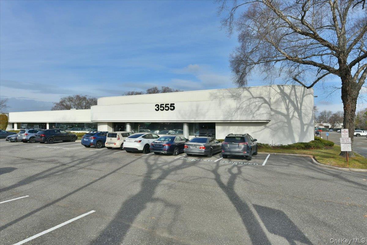 3555 Veterans Memorial Highway # D, Ronkonkoma, NY 11779