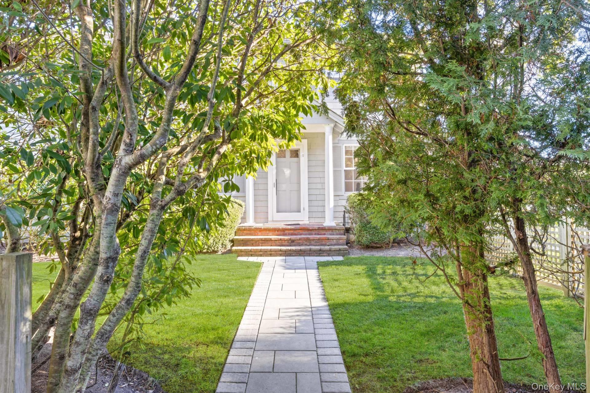 7 Willow Lane, East Hampton, NY 11937