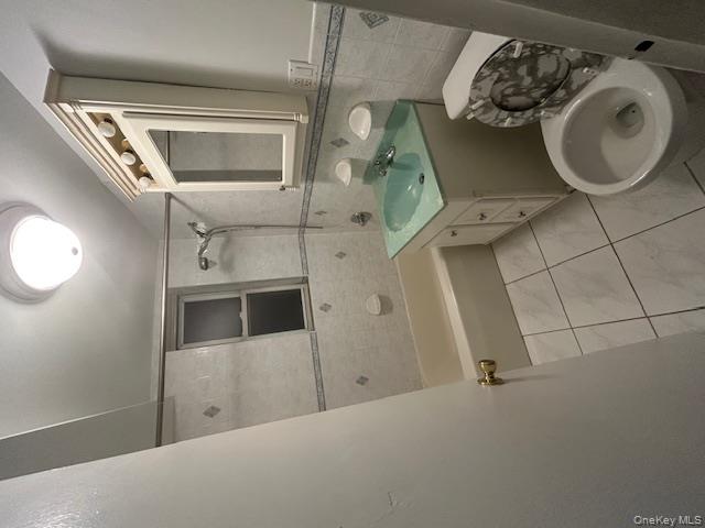 7510 Yellowstone Boulevard # 5L, Rego Park, NY 11374