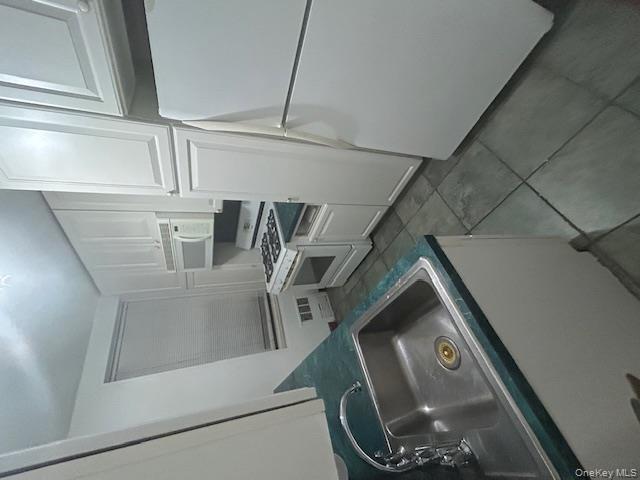 7510 Yellowstone Boulevard # 5L, Rego Park, NY 11374