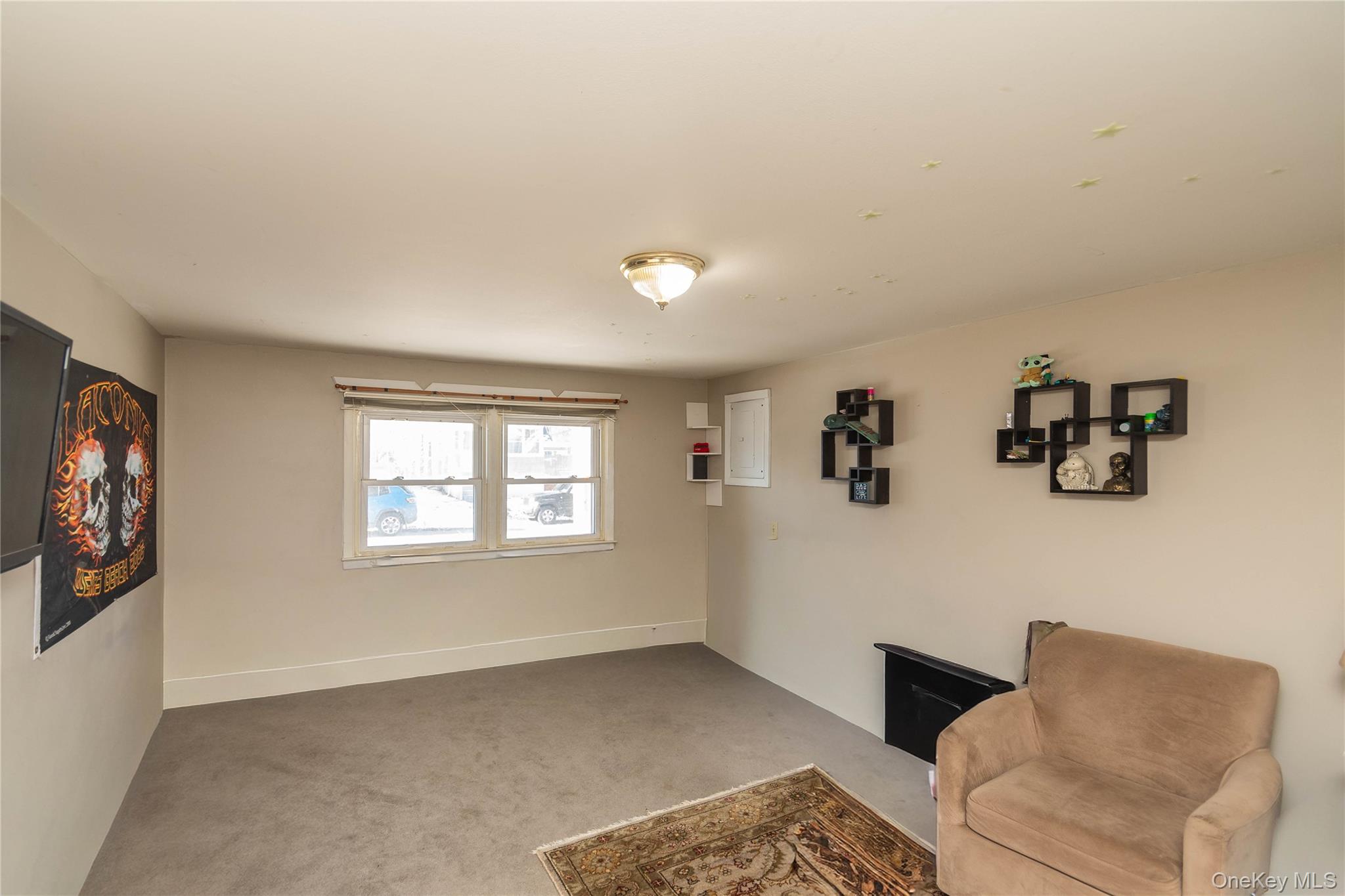 19 Maryland Avenue, Poughkeepsie, NY 12603