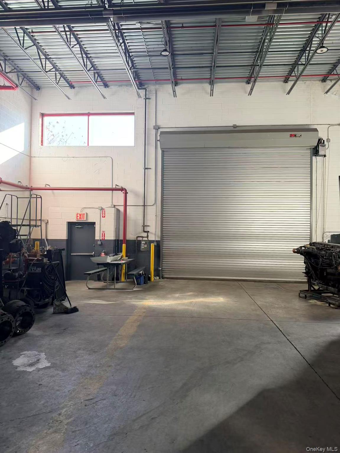 88-81 76th Avenue, Glendale, NY 11385