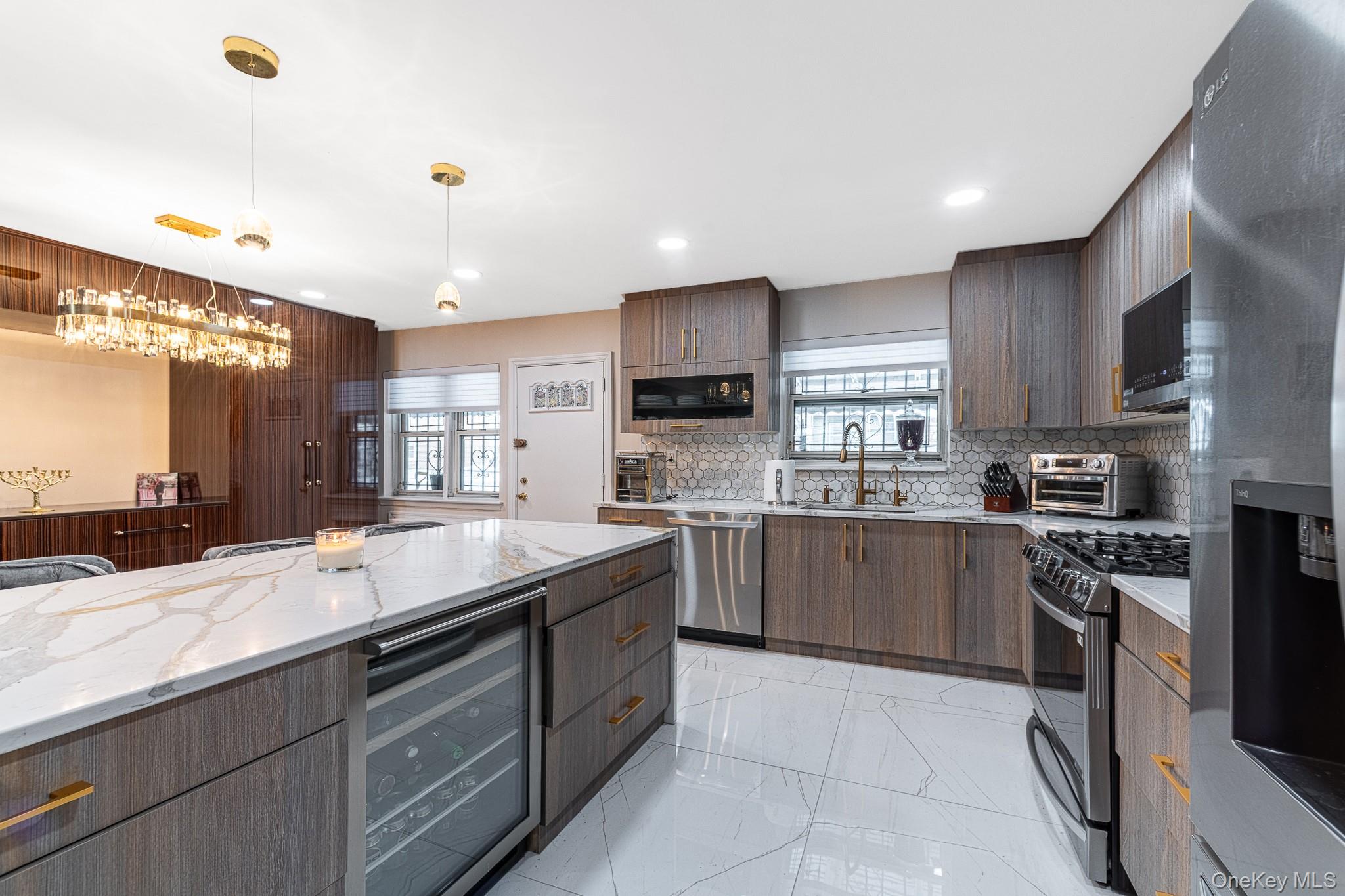 2721 Batchelder Street, Brooklyn, NY 11235