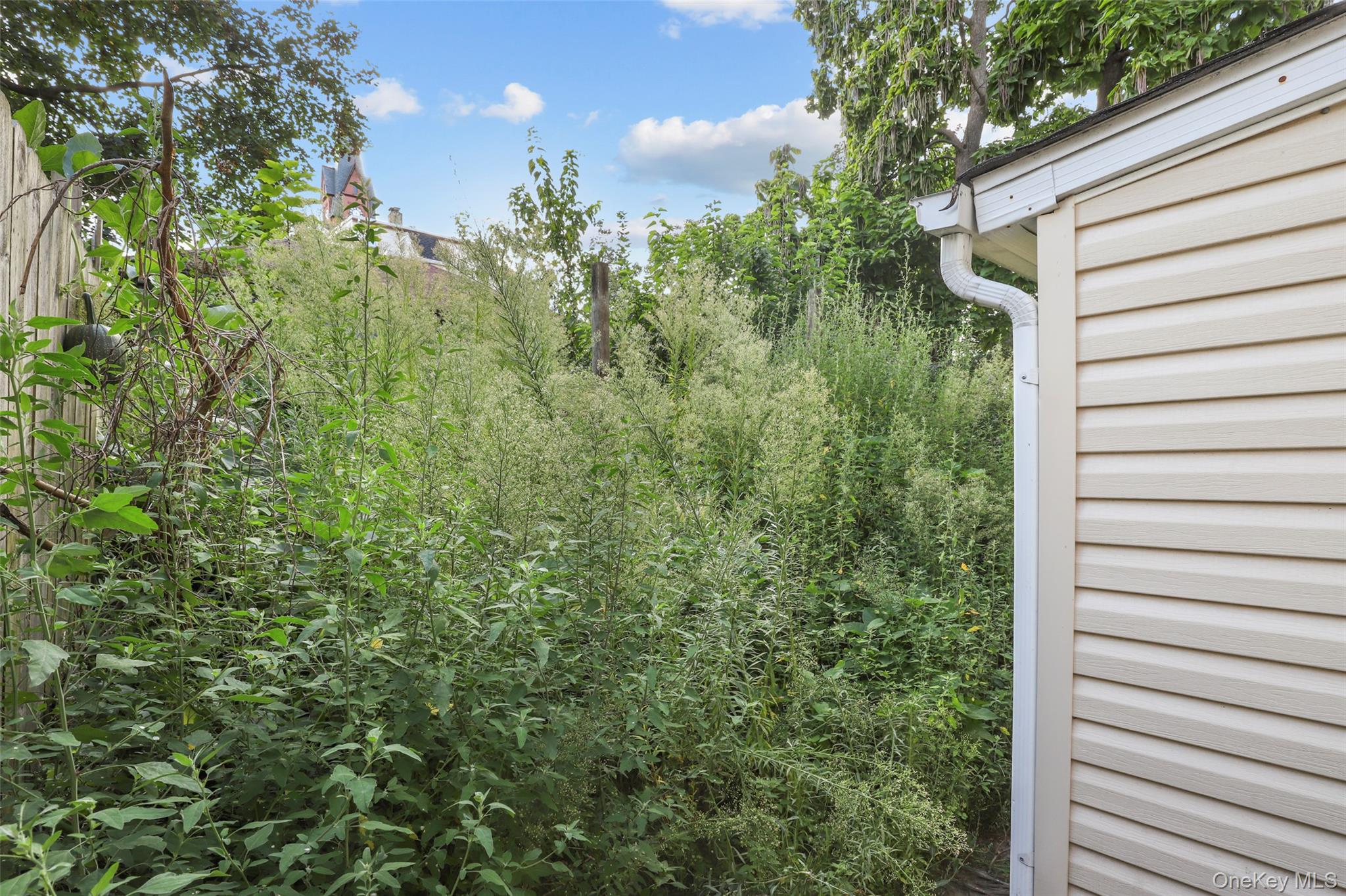 112 S 7th Avenue, Mount Vernon, NY 10550