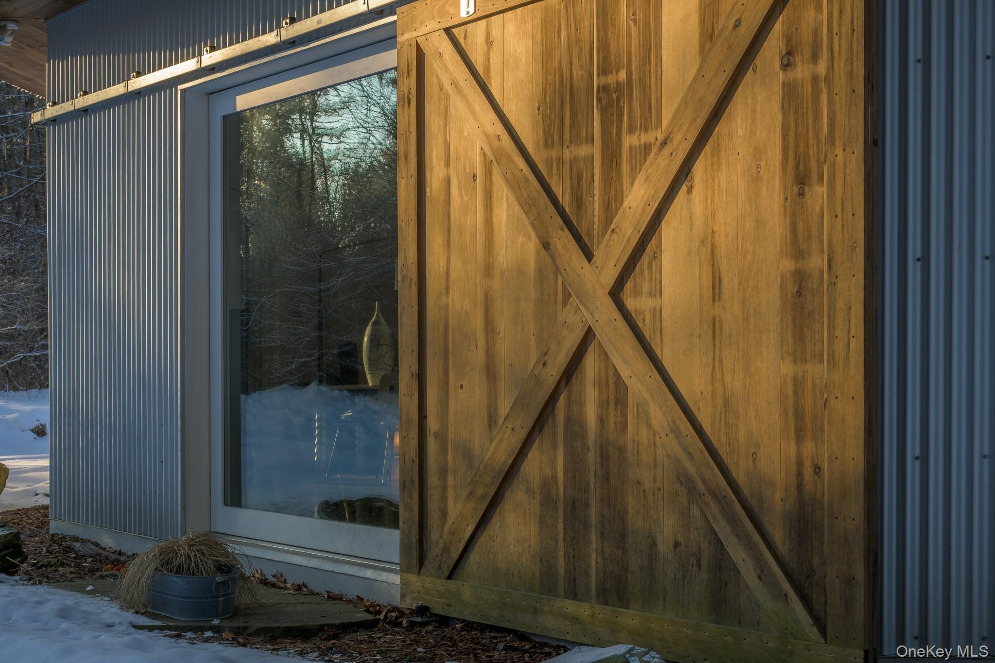 401 Collins Street, Hillsdale, NY 12529