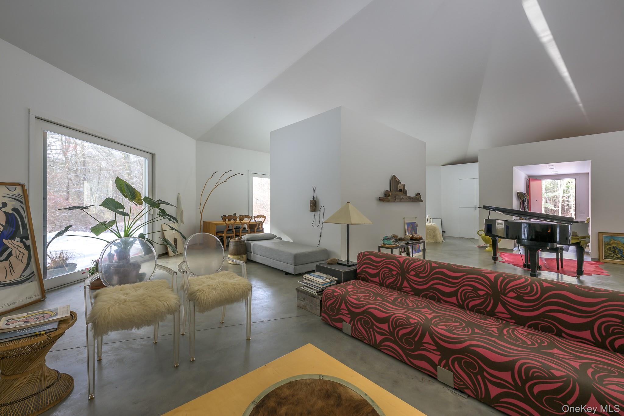 401 Collins Street, Hillsdale, NY 12529