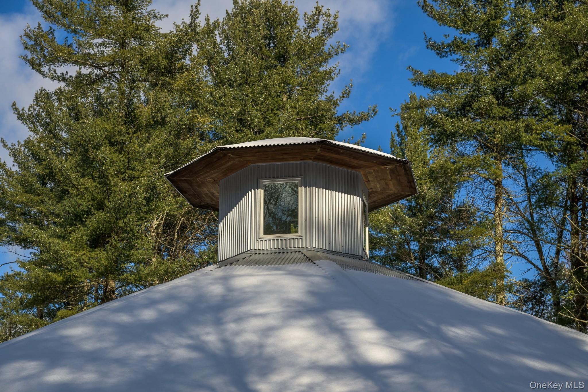 401 Collins Street, Hillsdale, NY 12529