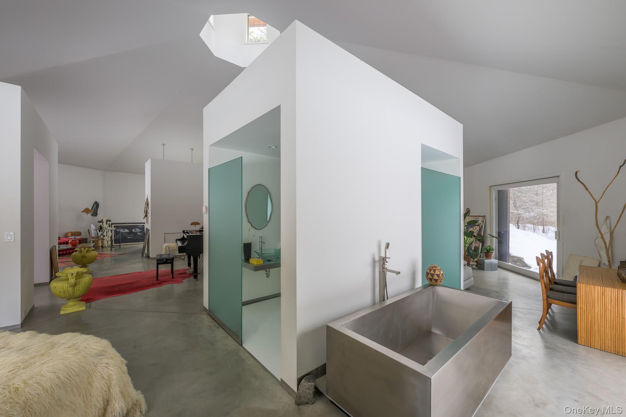 401 Collins Street, Hillsdale, NY 12529