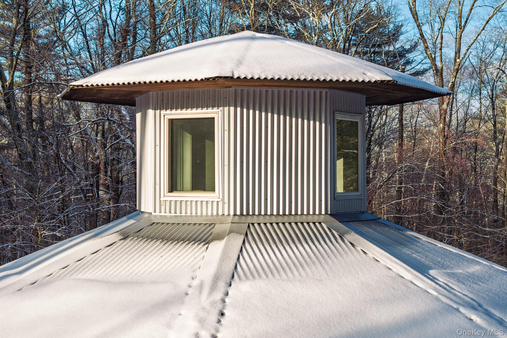 401 Collins Street, Hillsdale, NY 12529