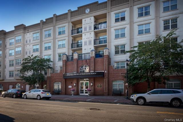 100 Glen Street # N2216, Glen Cove, NY 11542