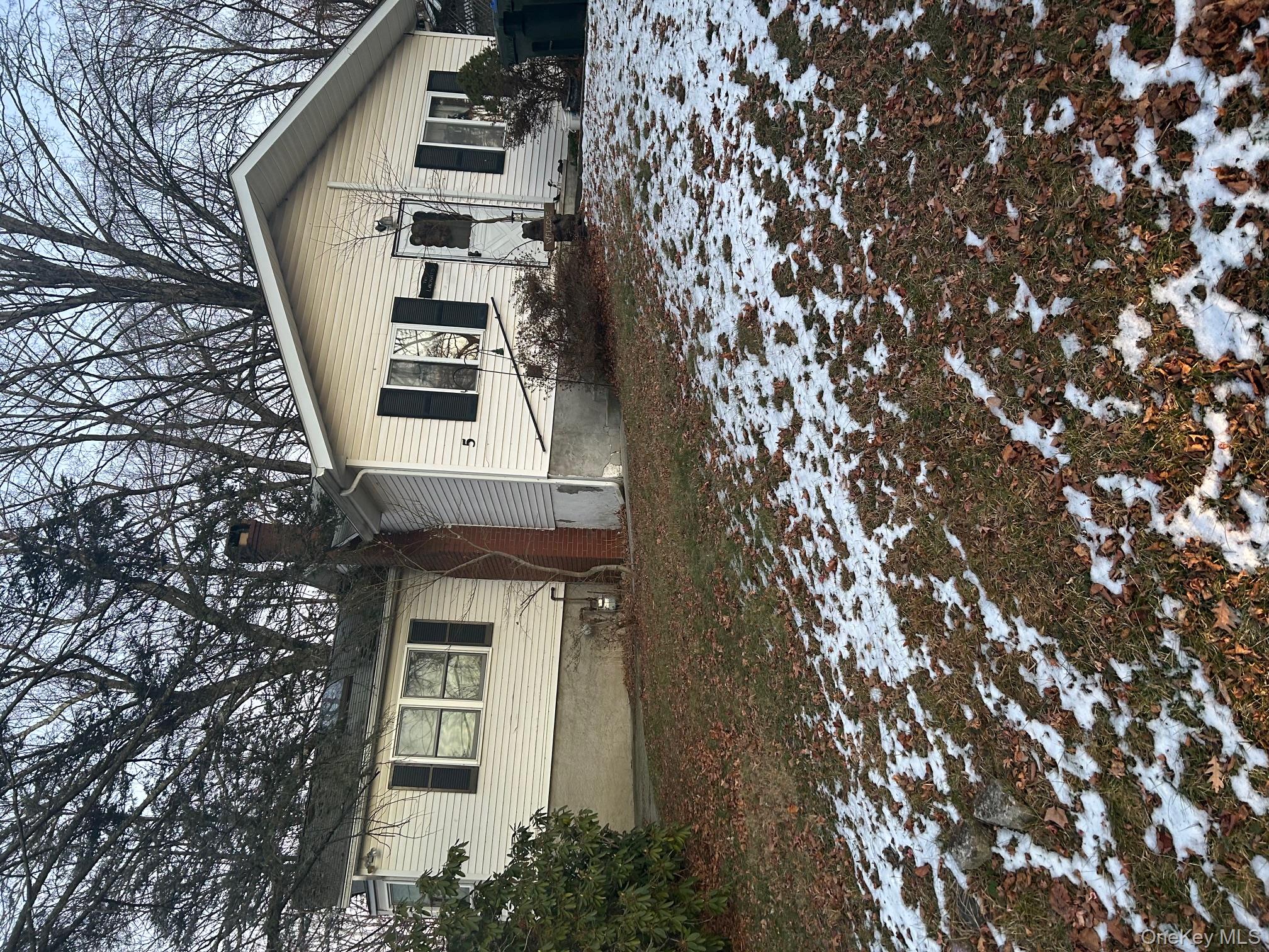 5 Main Drive, Greenwood Lake, NY 10925