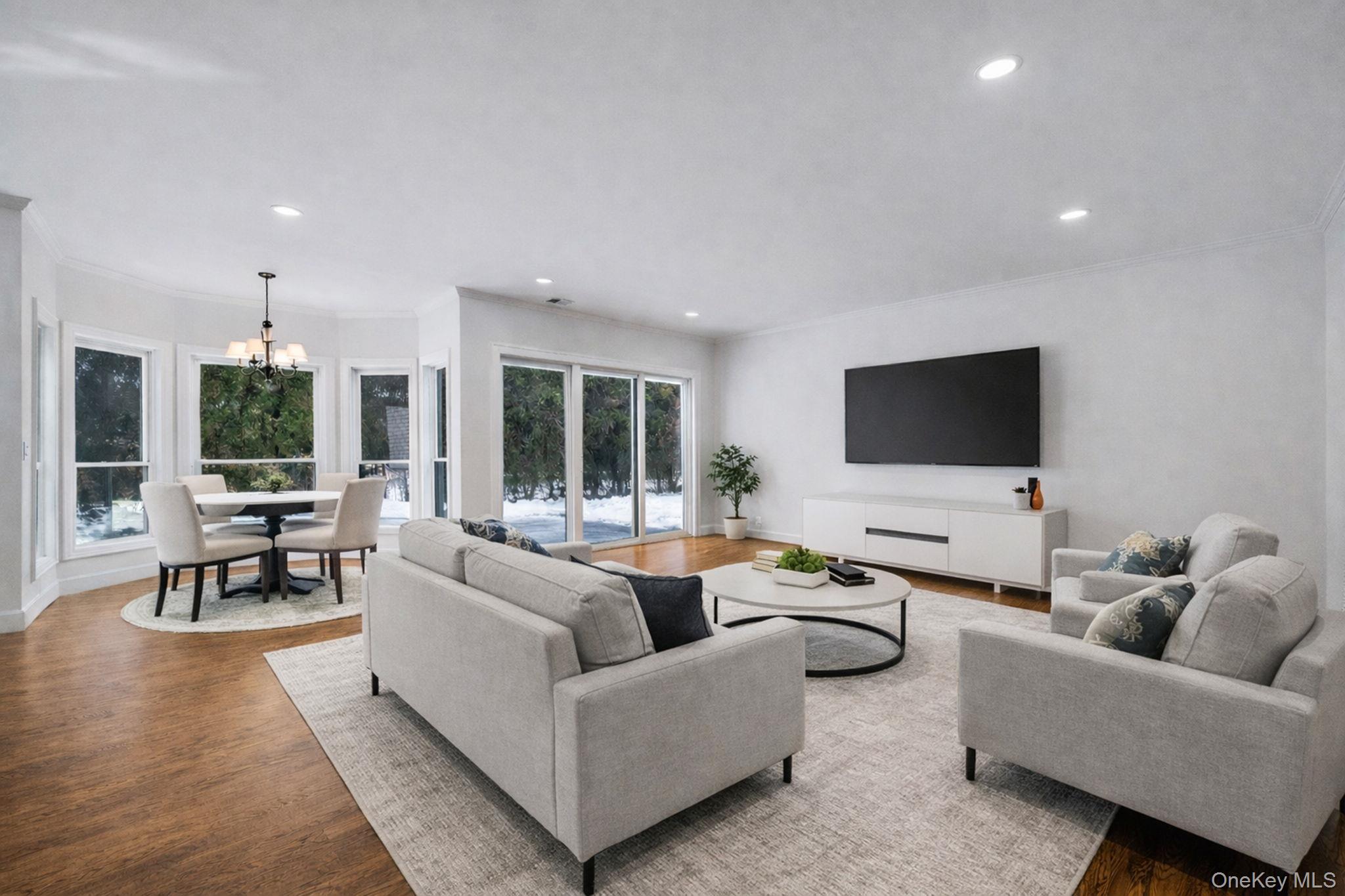 118 Fairway View Drive # 118, Commack, NY 11725