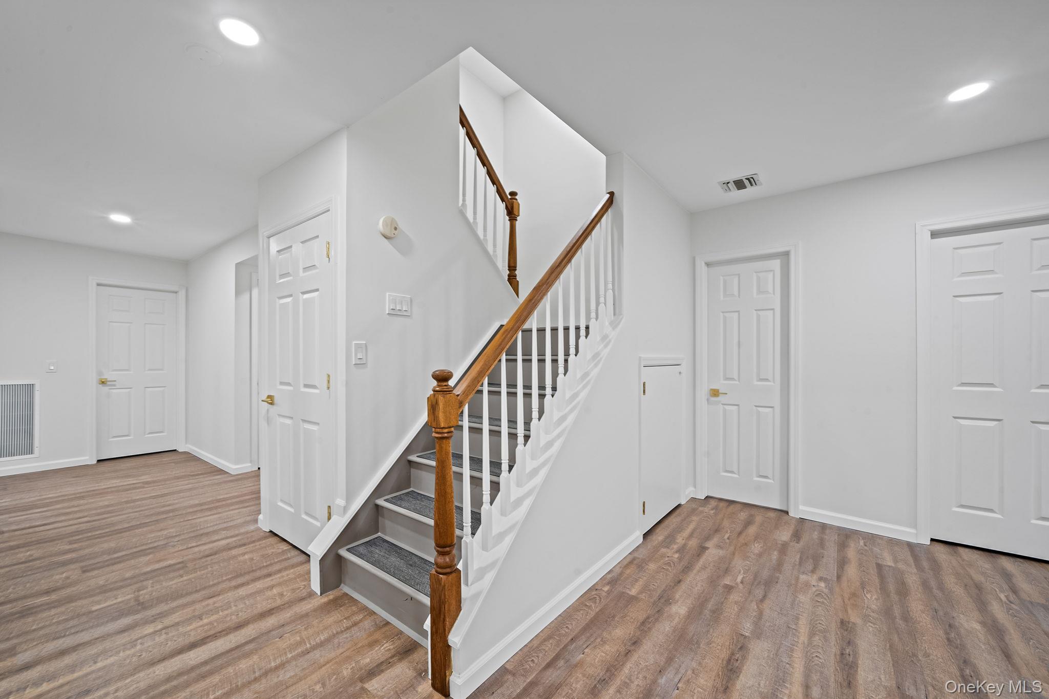 118 Fairway View Drive # 118, Commack, NY 11725