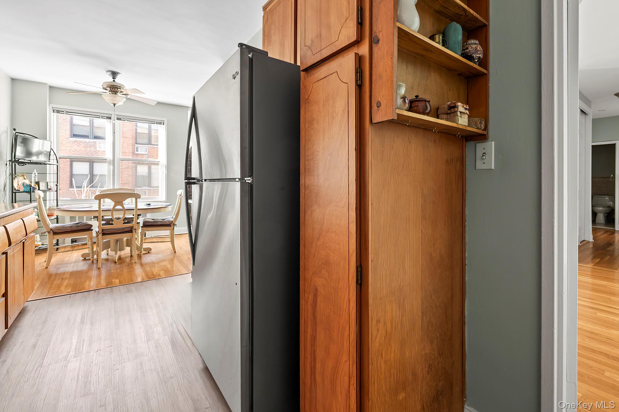 1015 Old Post Road # 2H, Mamaroneck, NY 10543