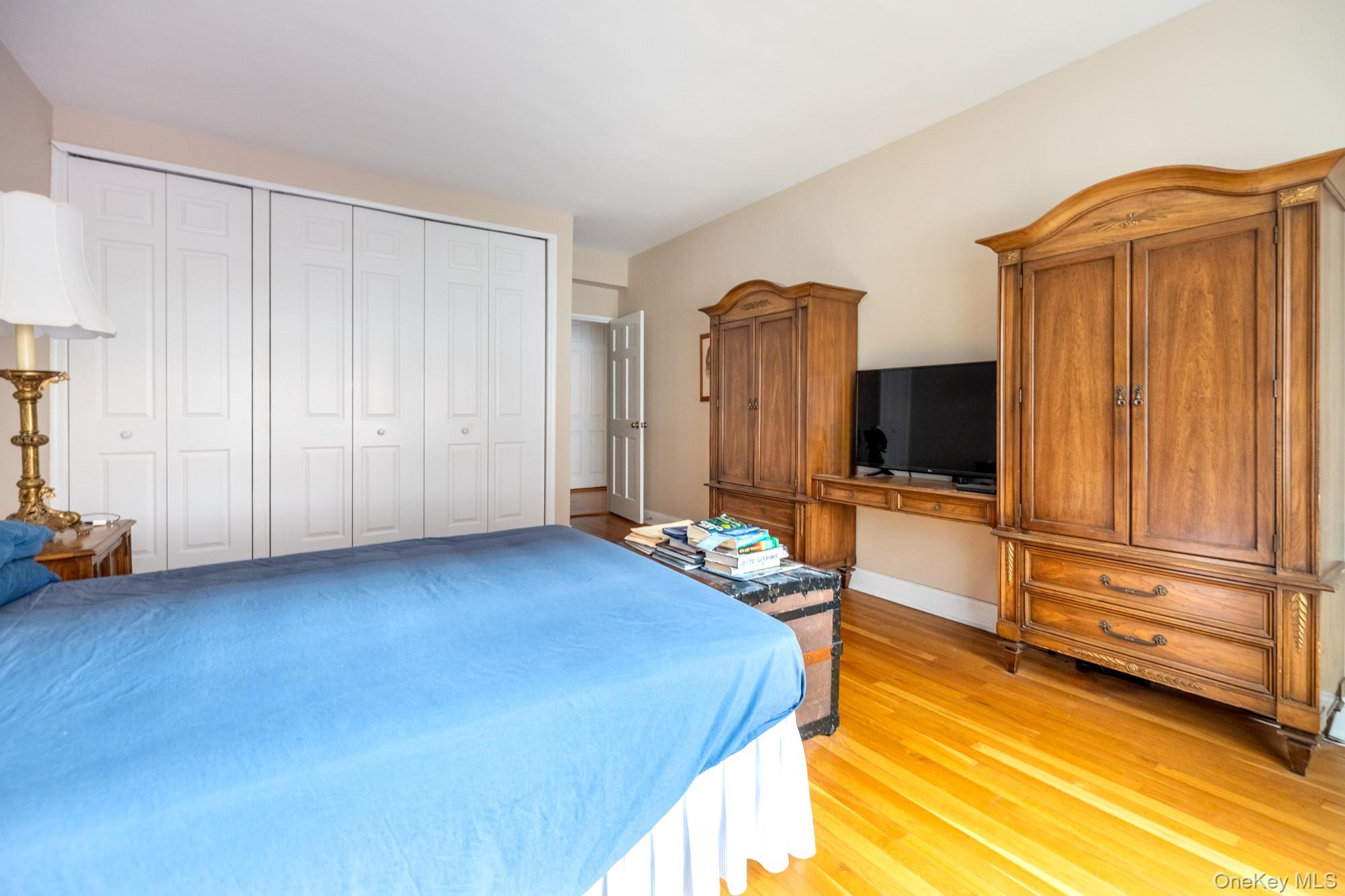 1015 Old Post Road # 2H, Mamaroneck, NY 10543