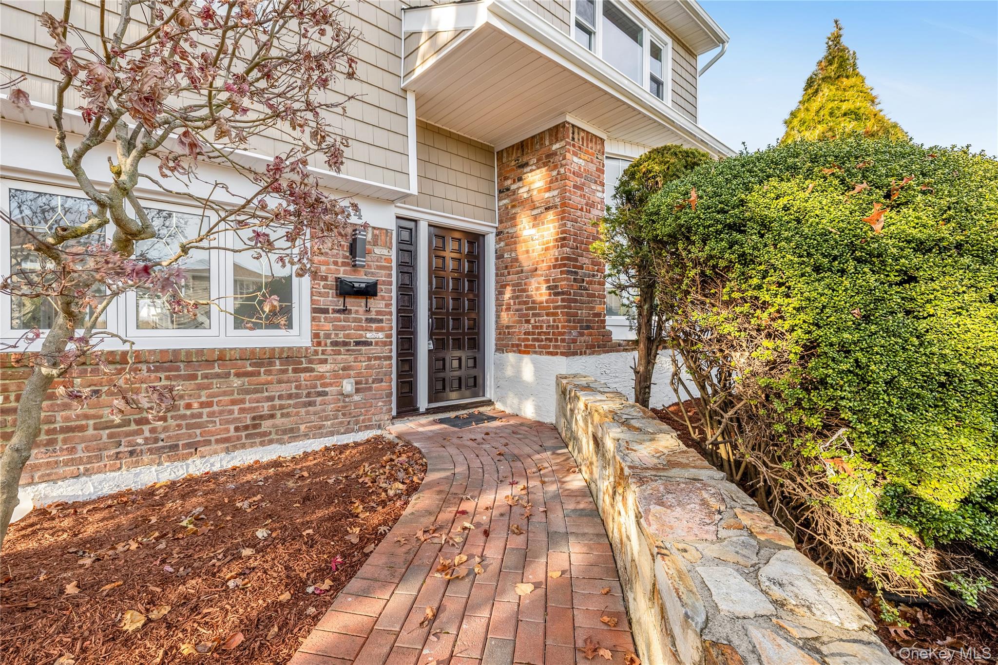 1554 Holiday Park Drive, Wantagh, NY 11793