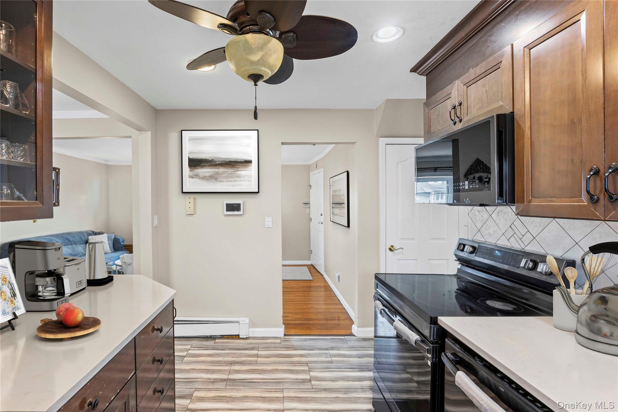 24 Ferndale Drive, Hicksville, NY 11801