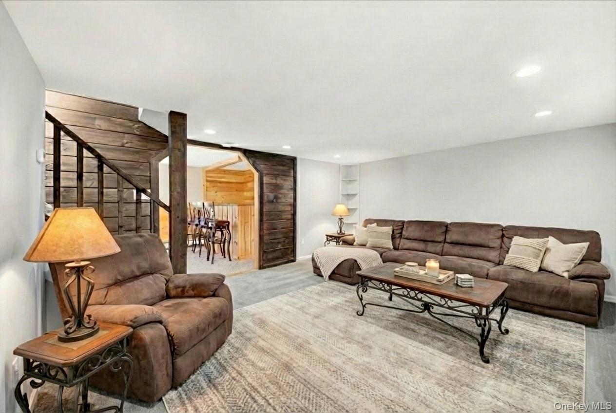 3843 Perry Street, Jefferson Valley, NY 10535