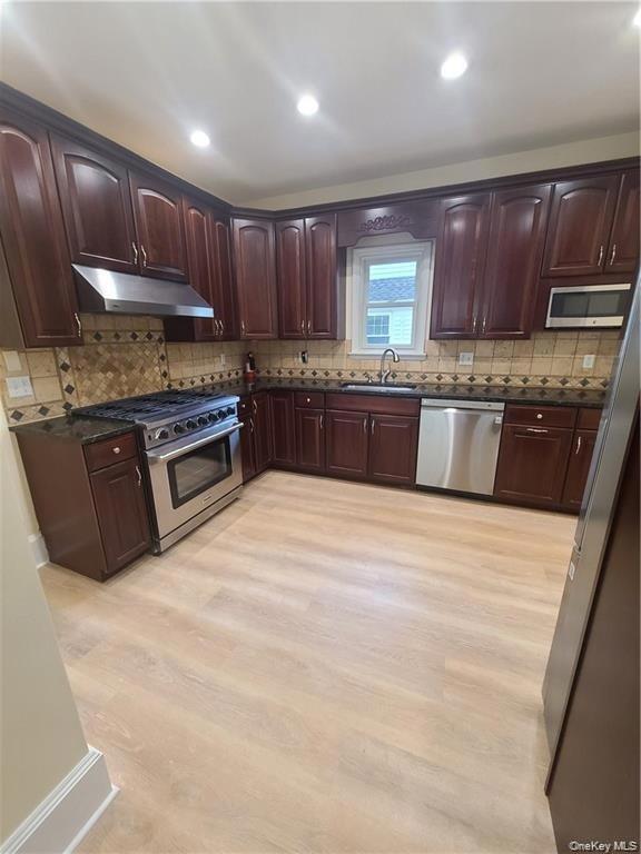 71 Longview Avenue, White Plains, NY 10605