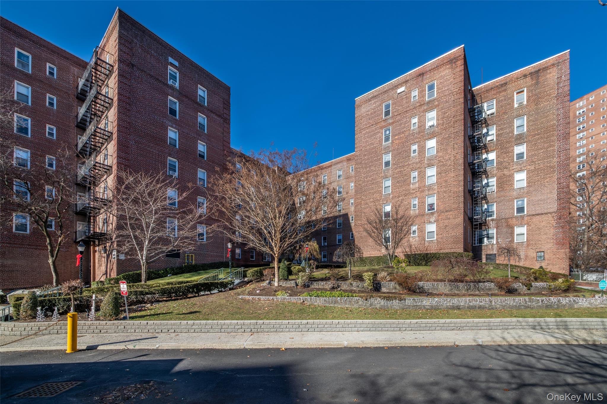 5639 Netherland Avenue # 3F, Bronx, NY 10471