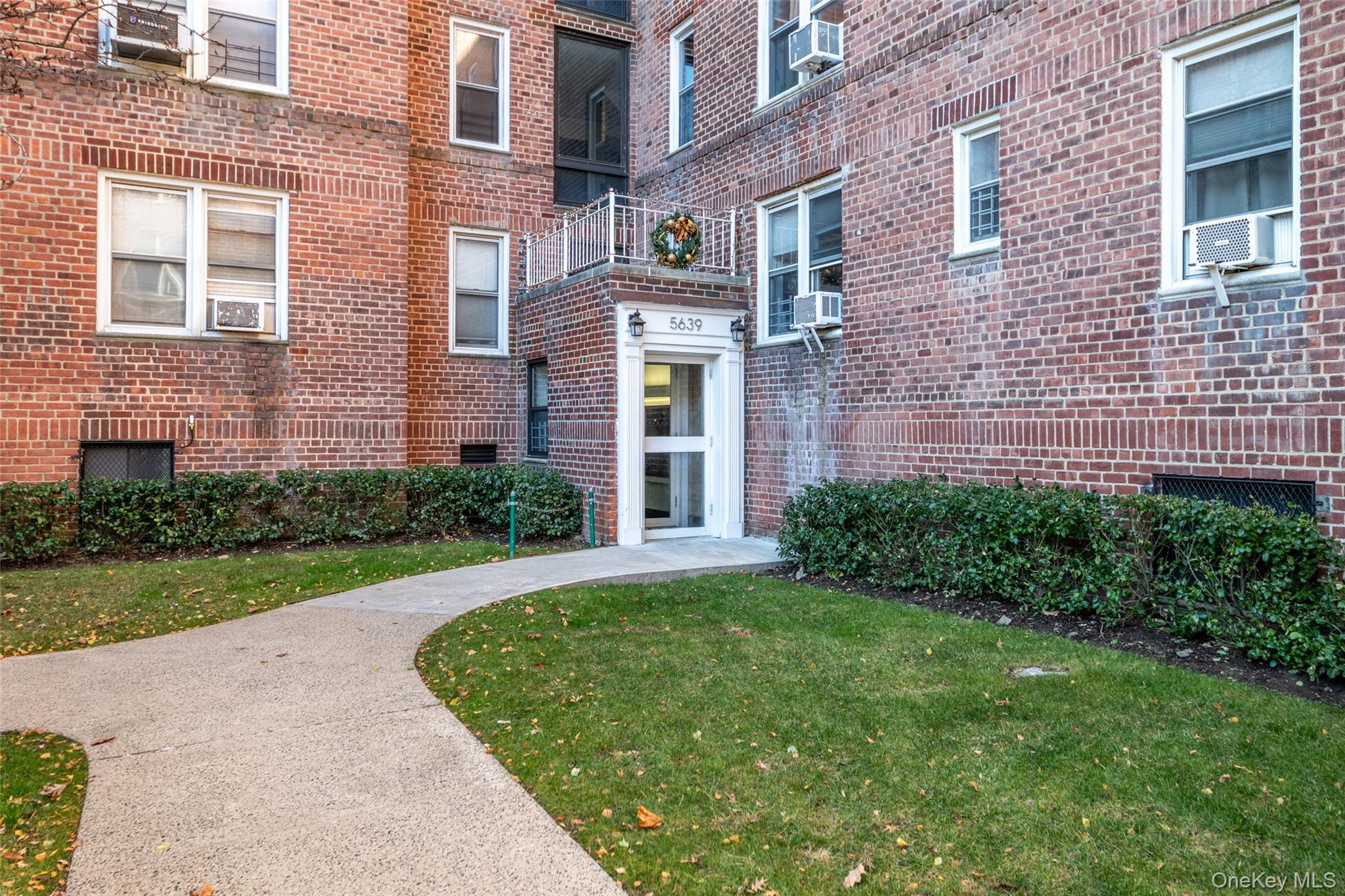 5639 Netherland Avenue # 3F, Bronx, NY 10471