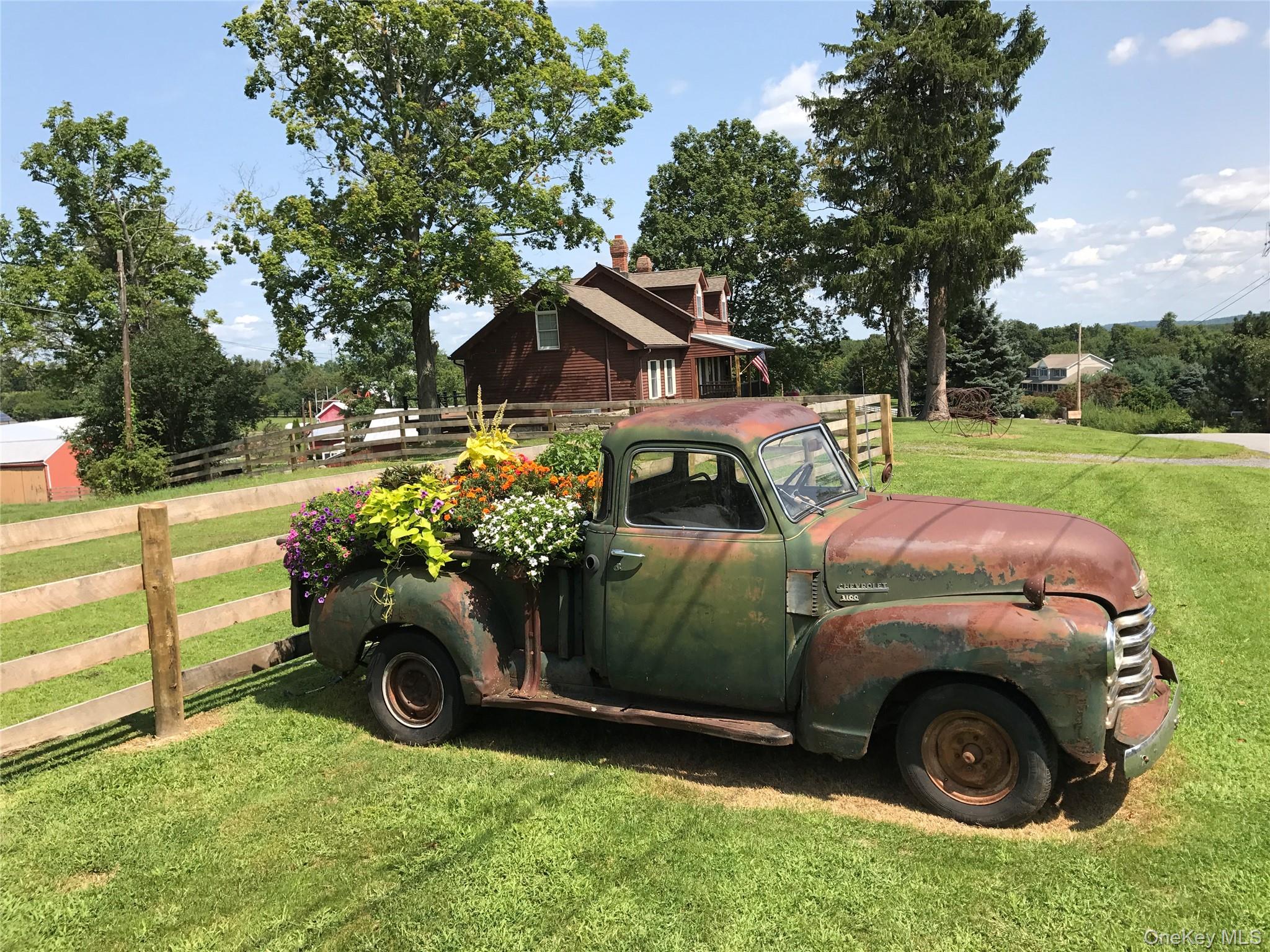 53 Day Road, Campbell Hall, NY 10916