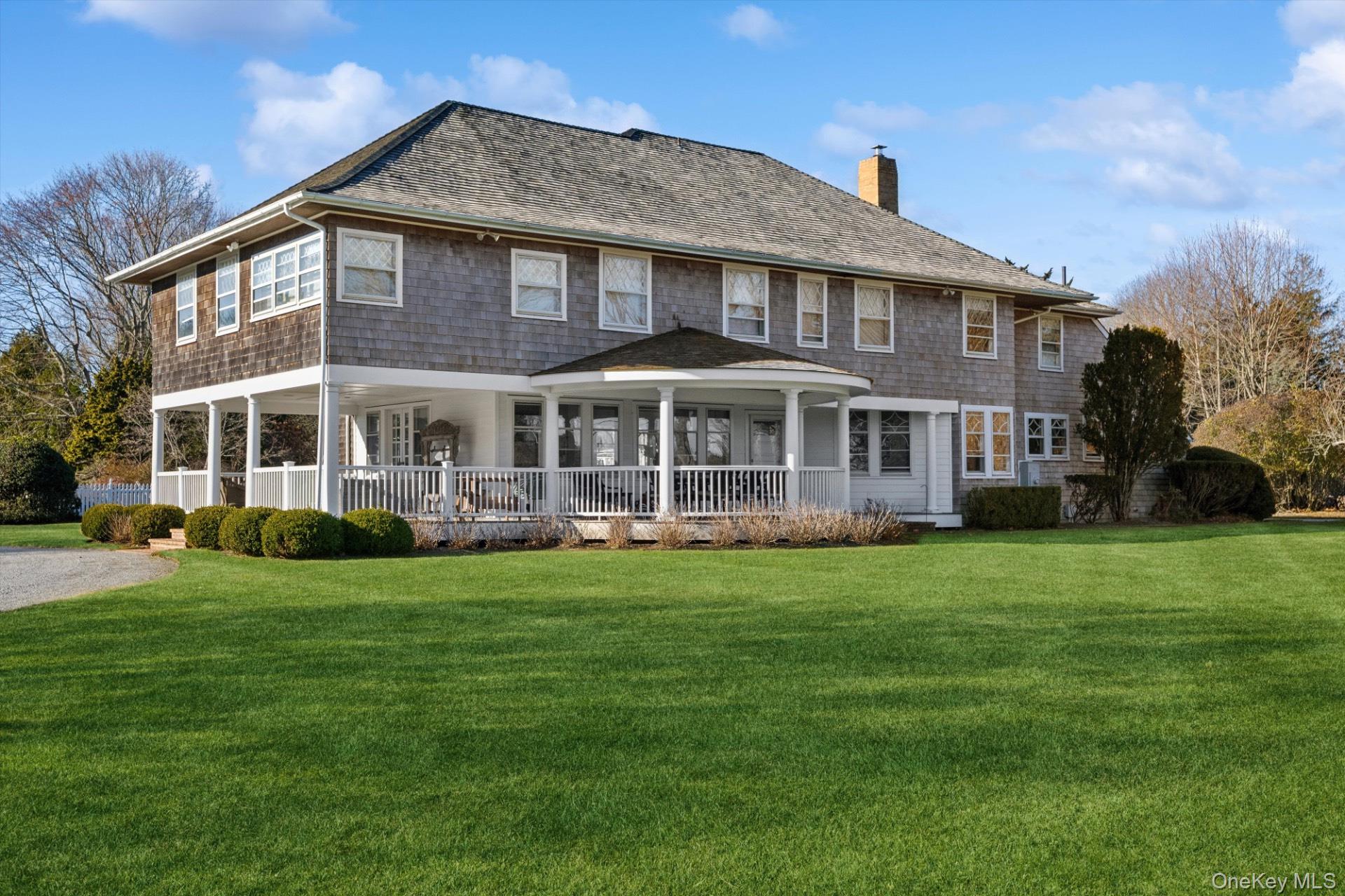 41 Seafield Lane, Westhampton Beach, NY 11978