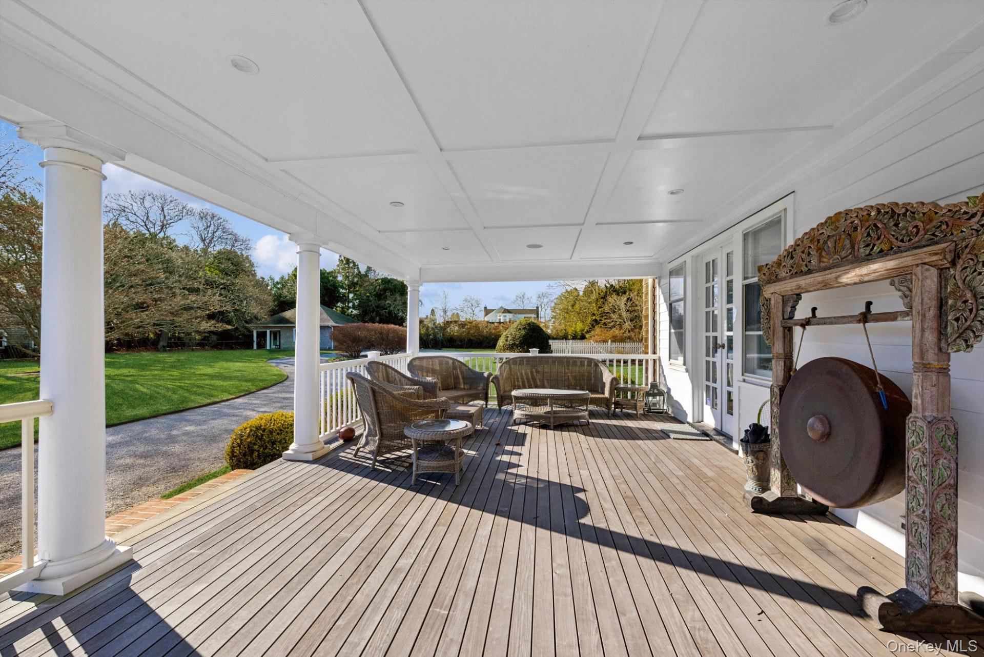 41 Seafield Lane, Westhampton Beach, NY 11978