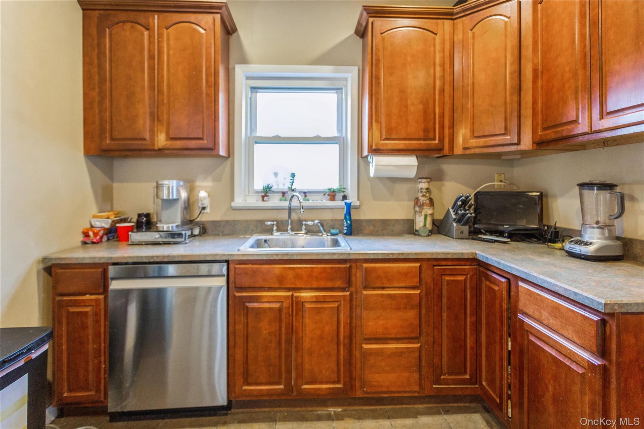 470 Lafayette Boulevard, Long Beach, NY 11561