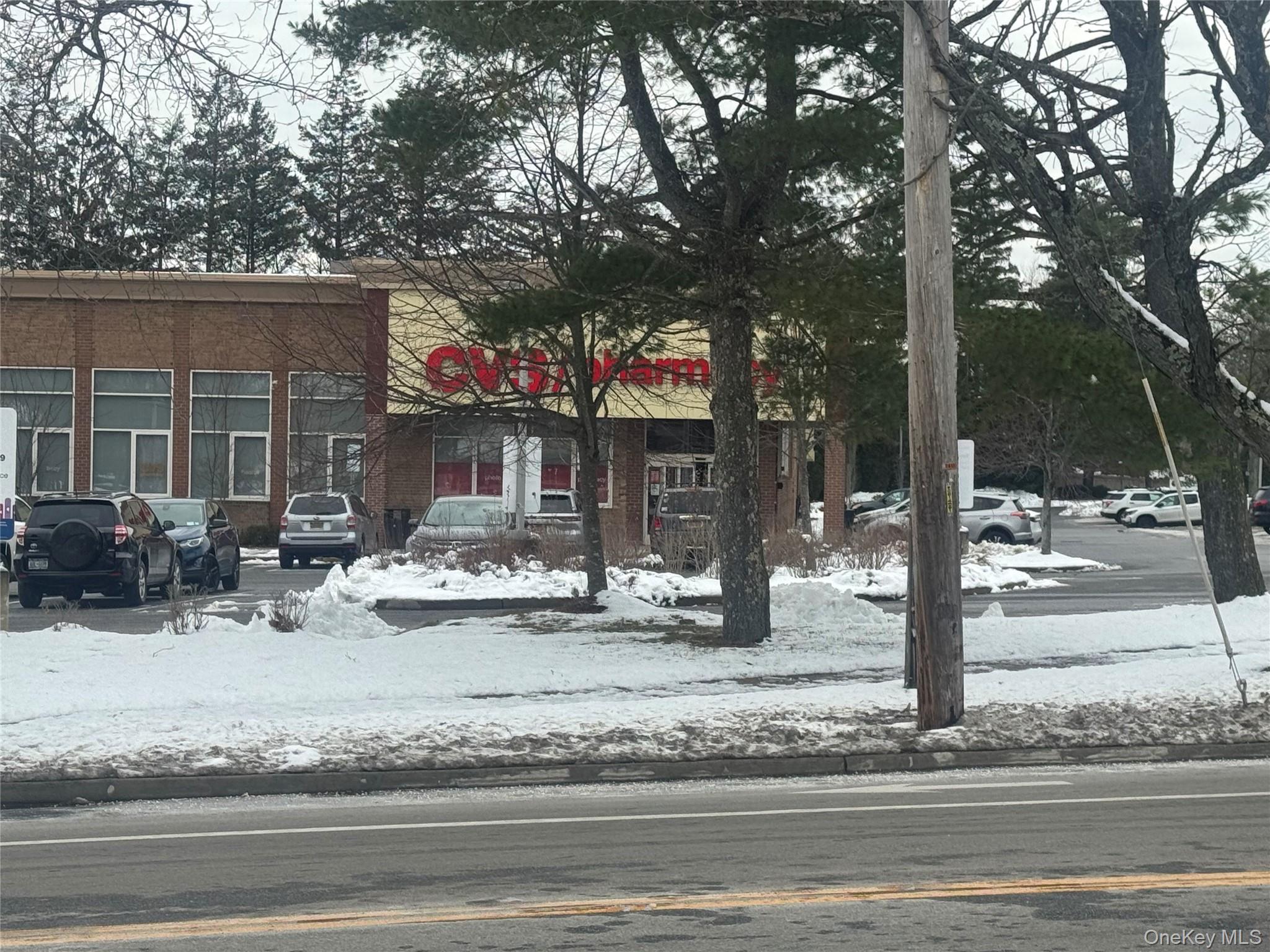 1217 25A N, Smithtown, NY 11787