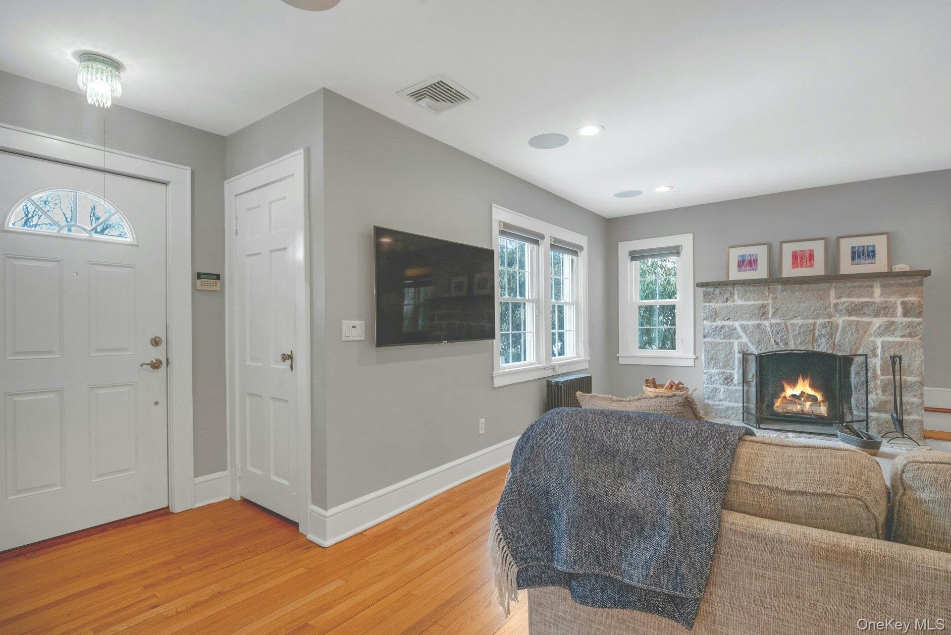 25 Maple Road, Briarcliff Manor, NY 10510