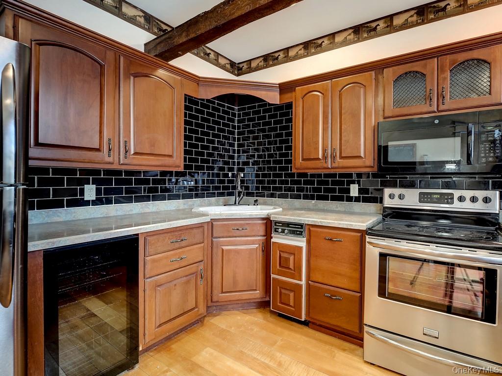 6 Bart Bull Road, Middletown, NY 10941