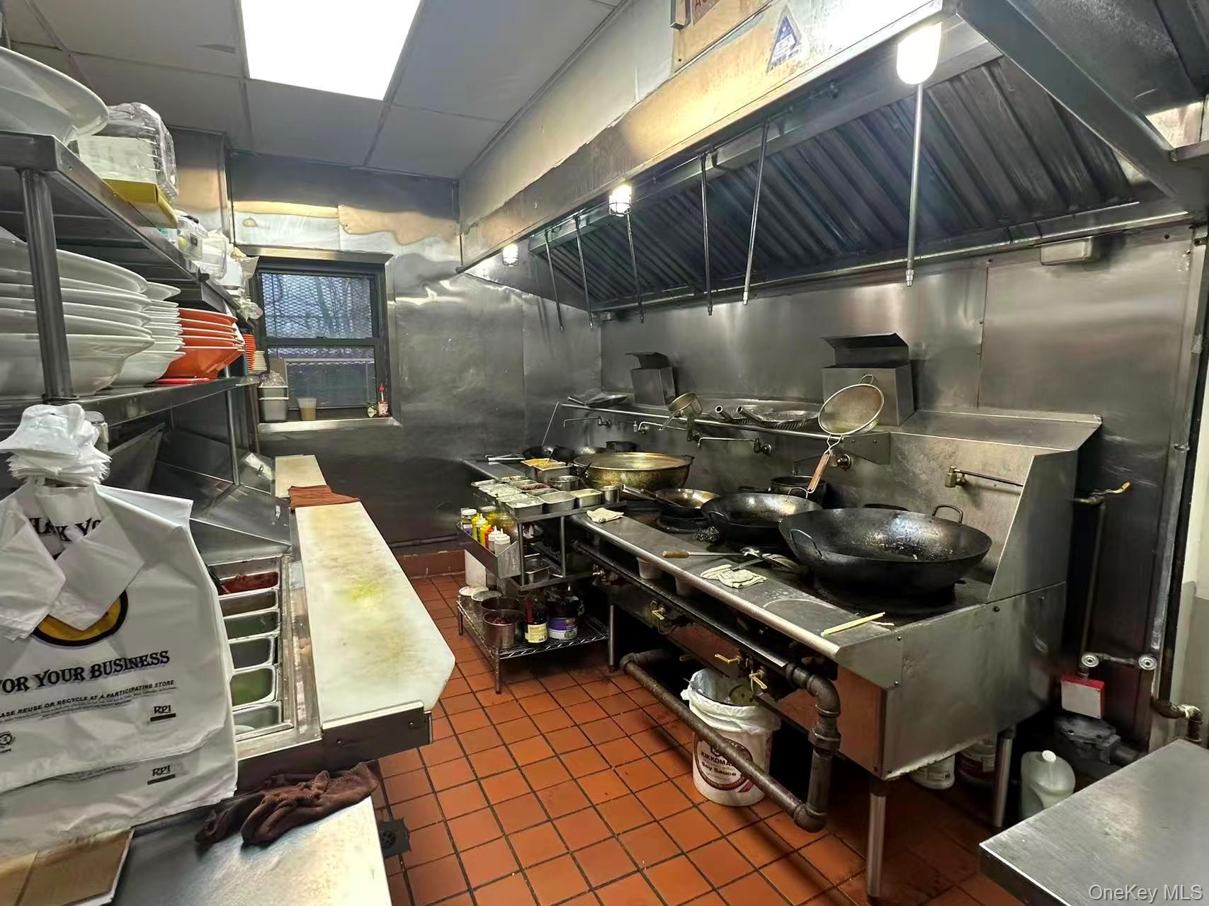 96 3RD Avenue # 1st FL, New York (Manhattan), NY 10003