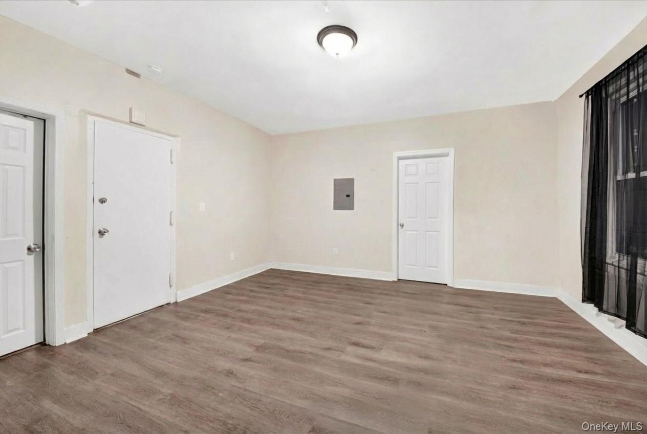 206 S 9th Avenue, Mount Vernon, NY 10550