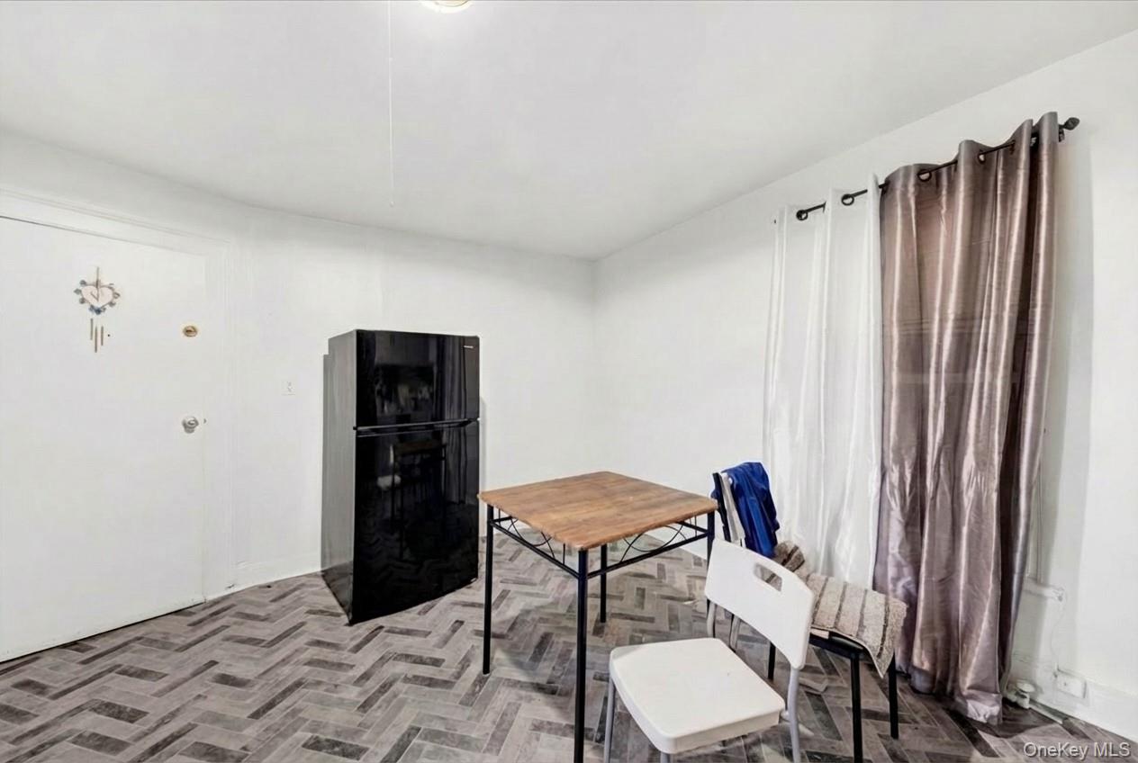 11 N 6th Avenue, Mount Vernon, NY 10550