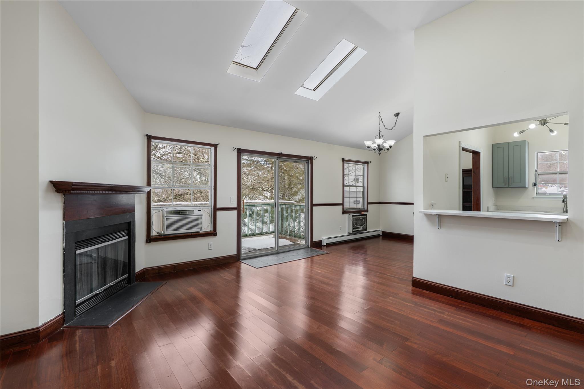 8 Lexington Hill # 5, Harriman, NY 10926