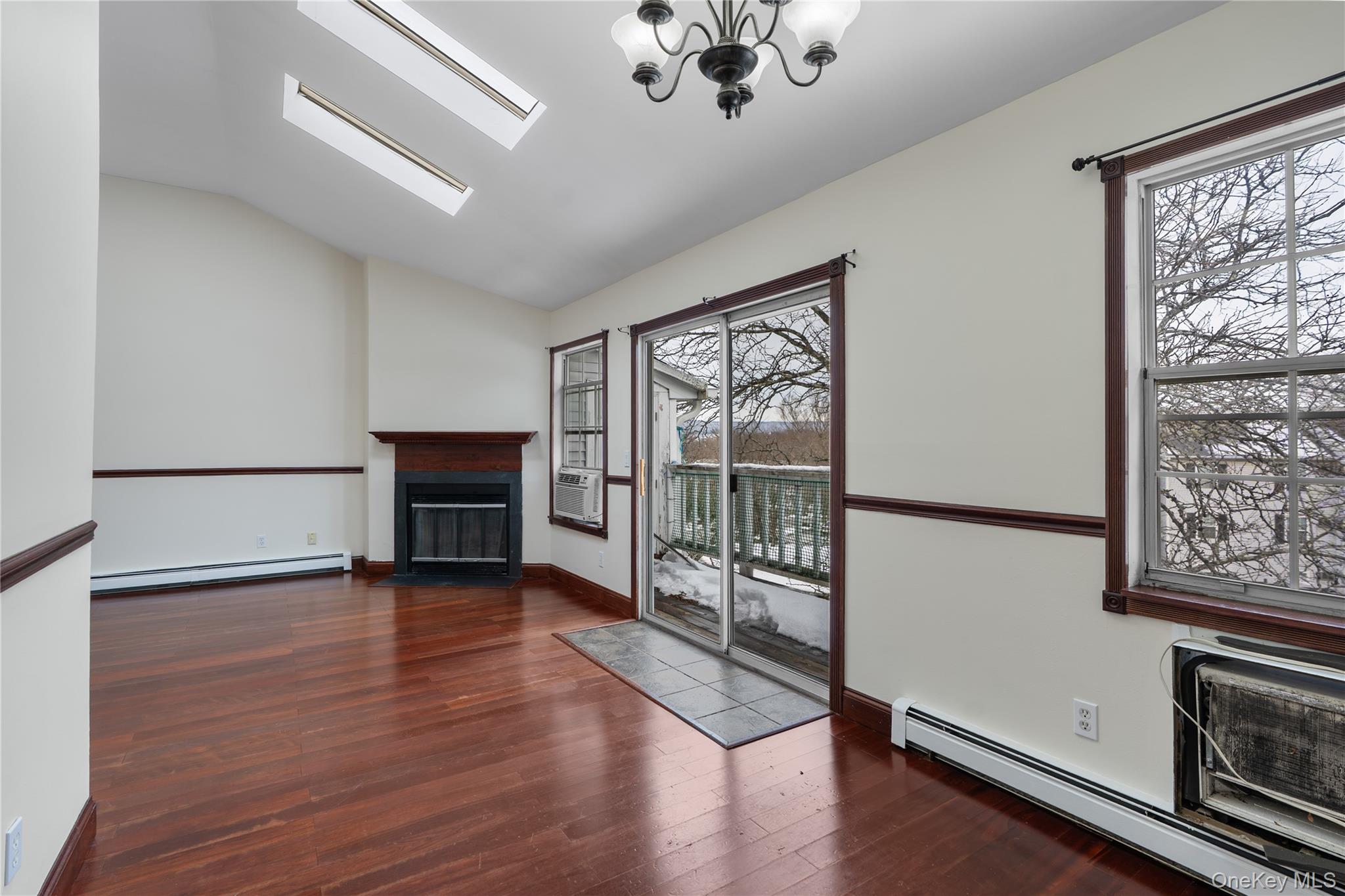 8 Lexington Hill # 5, Harriman, NY 10926