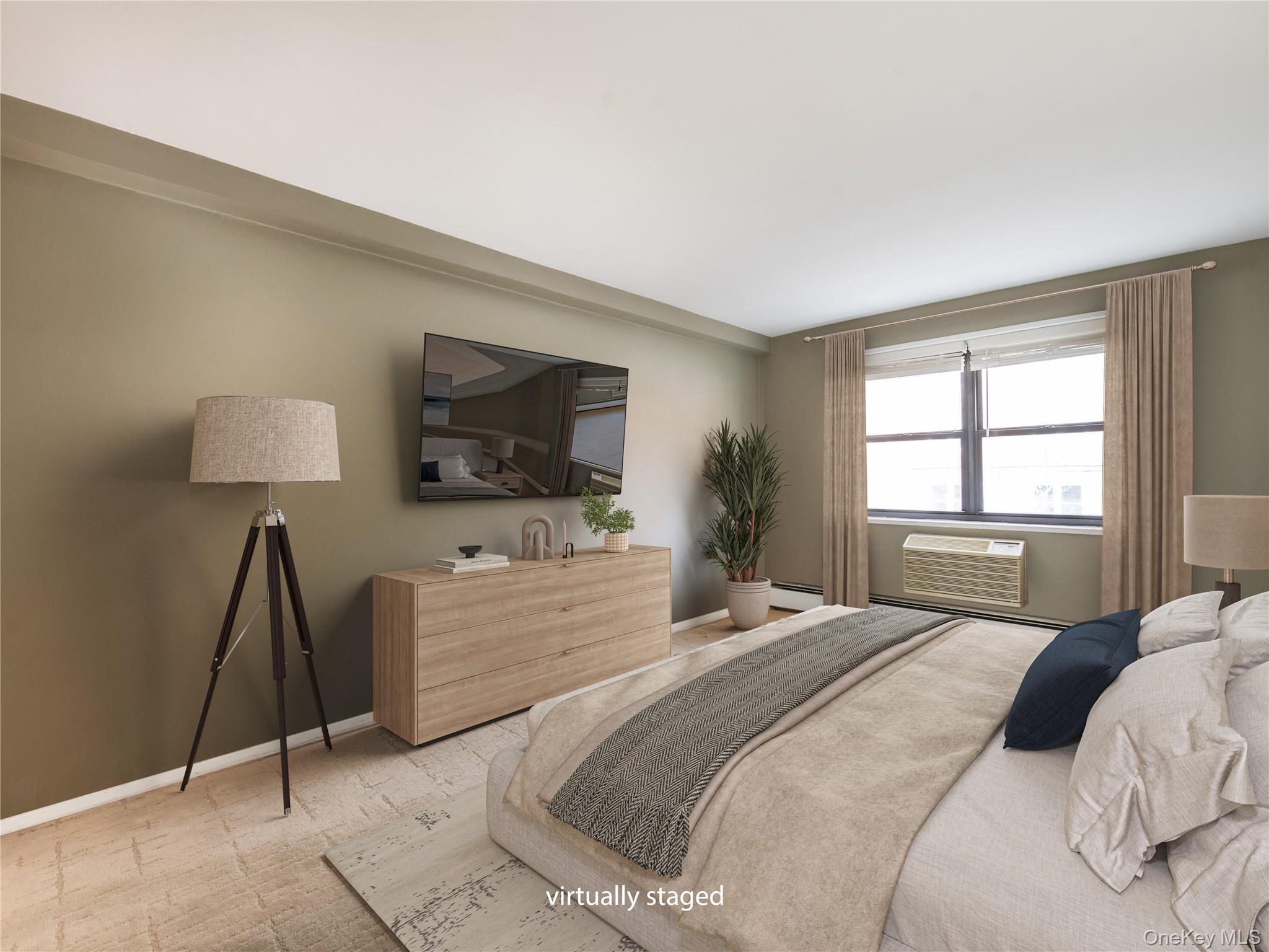 25 Park Place # 2C, Great Neck, NY 11021