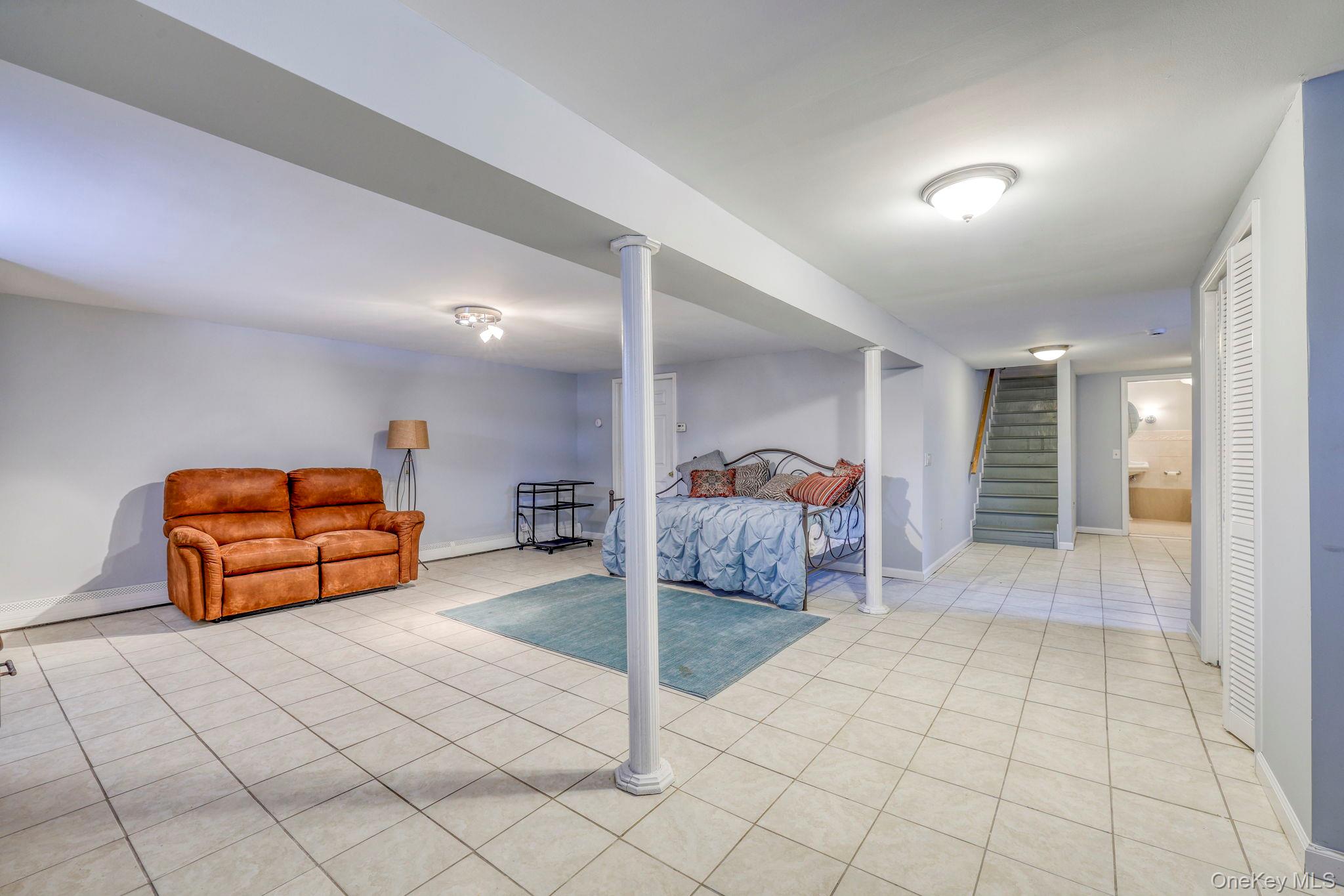 4 Verplanck Avenue, Hopewell Junction, NY 12533