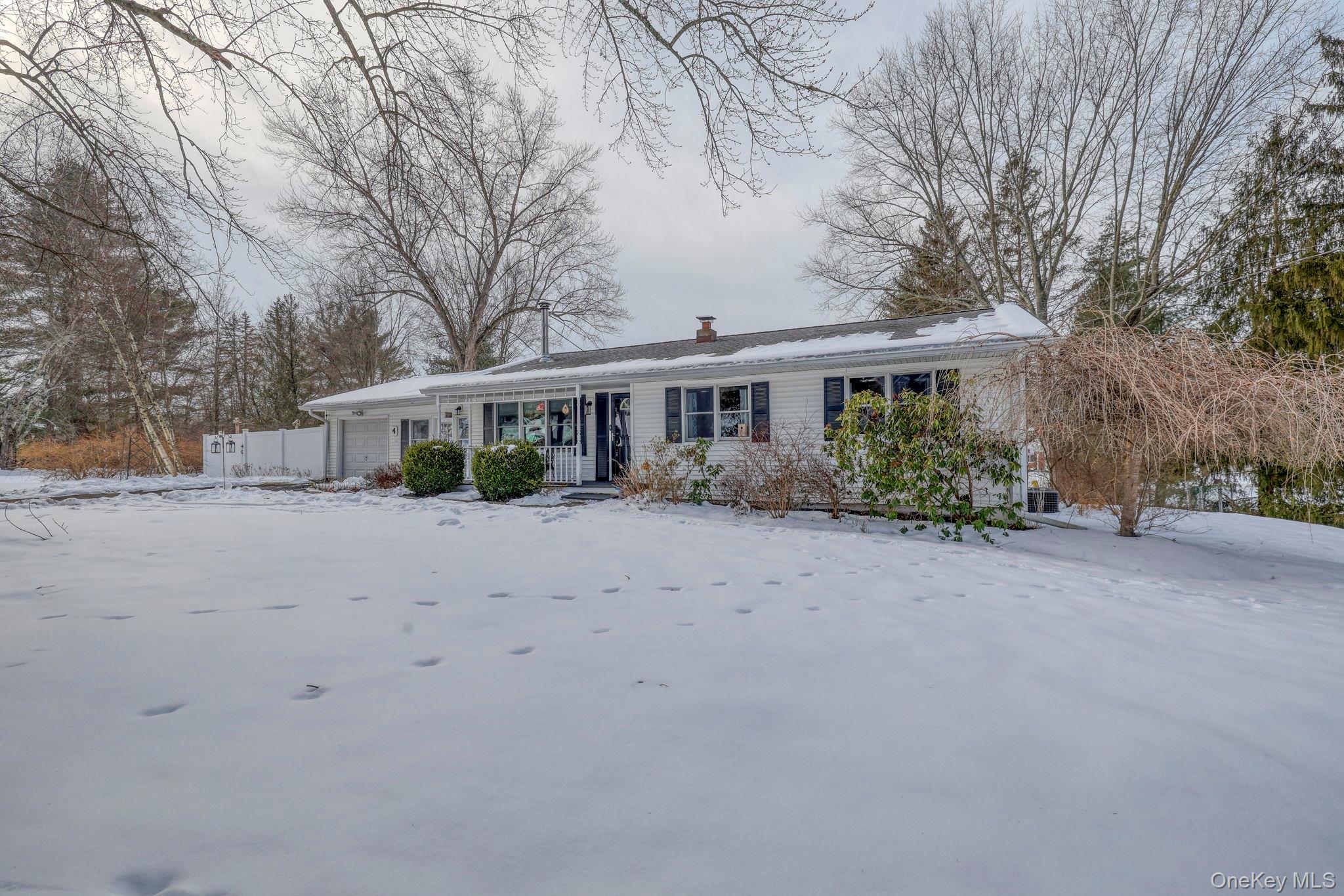 4 Verplanck Avenue, Hopewell Junction, NY 12533