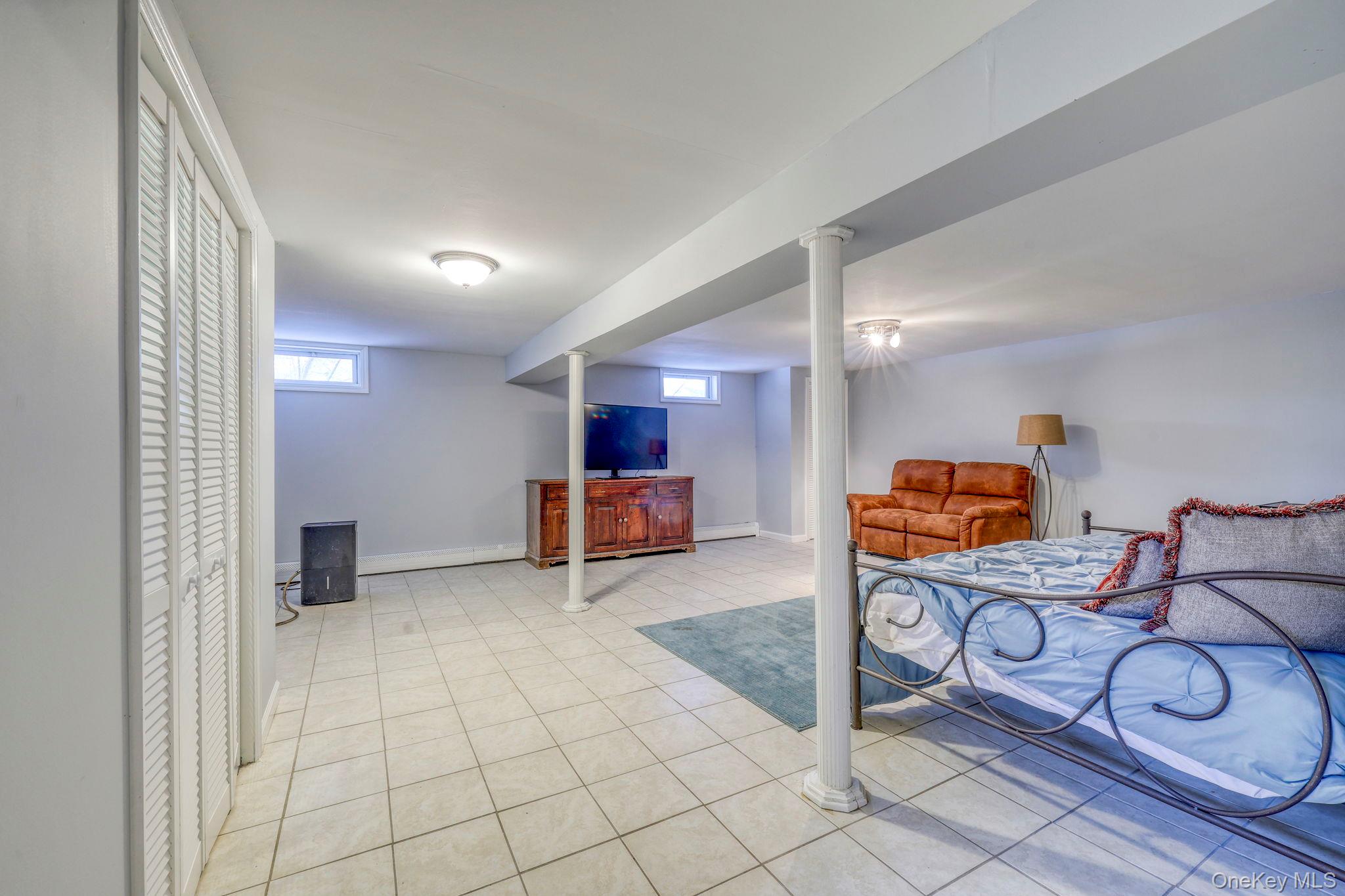 4 Verplanck Avenue, Hopewell Junction, NY 12533