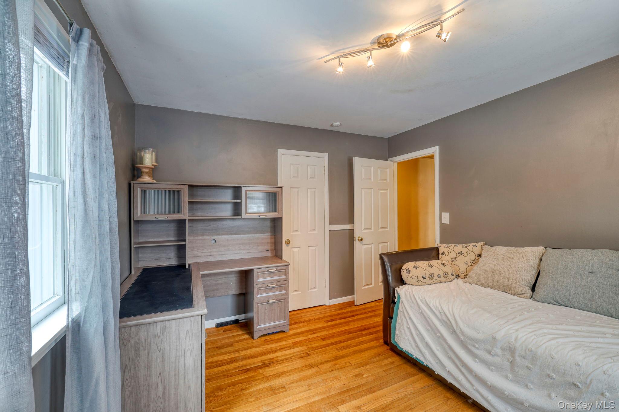 4 Verplanck Avenue, Hopewell Junction, NY 12533